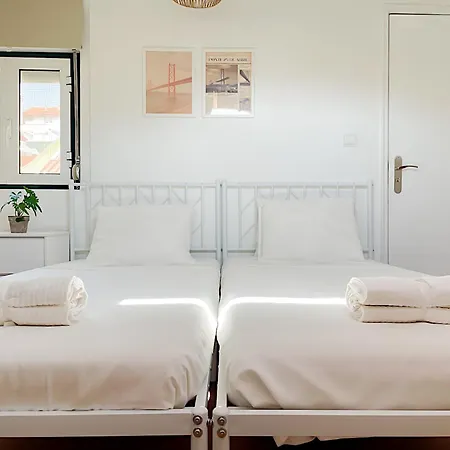 Apartament Cozy 3 Bedroom In Belem 3 To 5 Guests