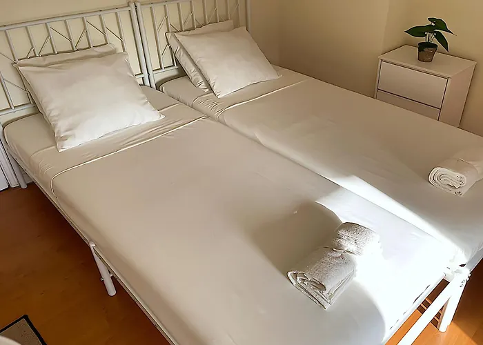 Cozy 3 Bedroom In Belem 3 To 5 Guests Апартаменты Лиссабон