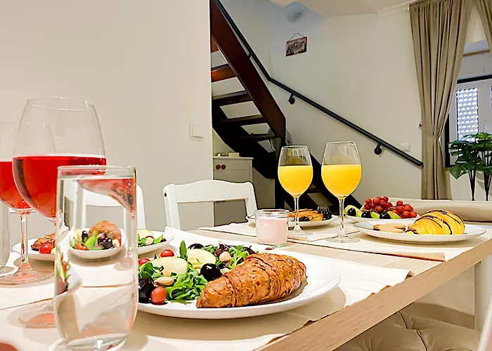 Cozy 3 Bedroom In Belem 3 To 5 Guests Appartamento